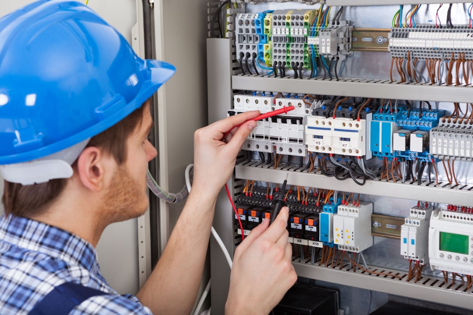 The Impact of Professional Electricians on Electrical Projects